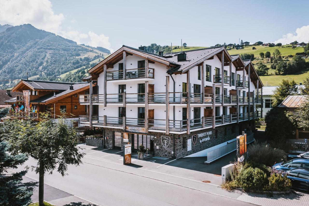 24 By Avenida - Mountain Hotel Kaprun Luaran gambar