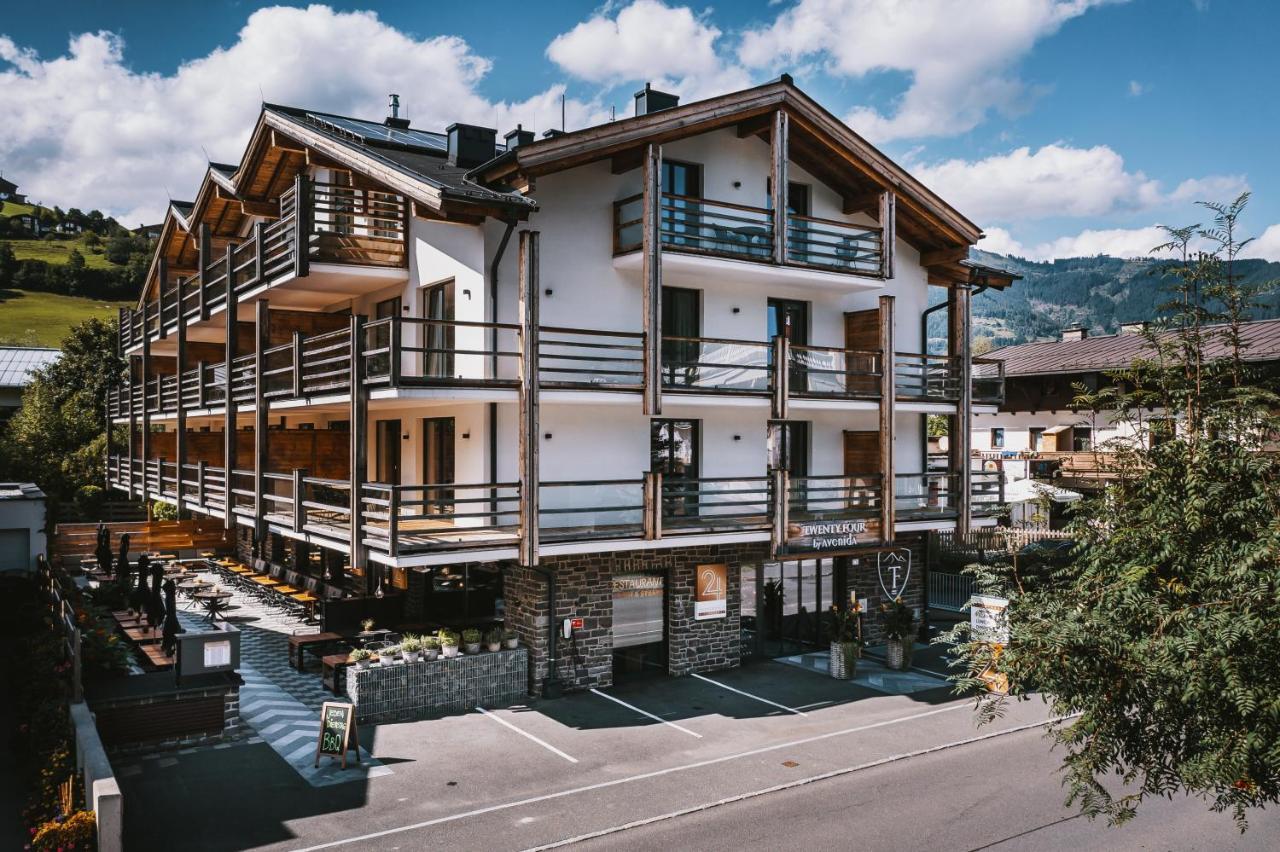 24 By Avenida - Mountain Hotel Kaprun Luaran gambar